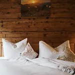 Pensionat Naze's Hus 3*