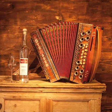 Gasthof Naze`s Hus 3*