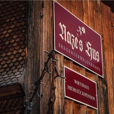 Naze's Hus *