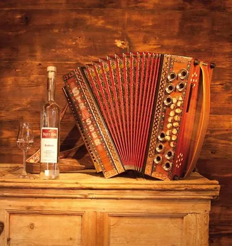 Guest house Naze's Hus 3*